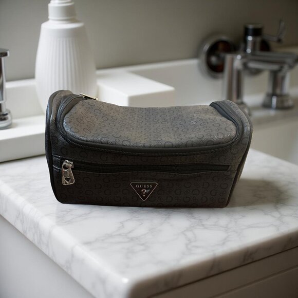 VINTAGE GUESS Monogram Travel Bag Dopp Kit Toiletries Case Black Logo Print Y2K - Picture 4 of 4